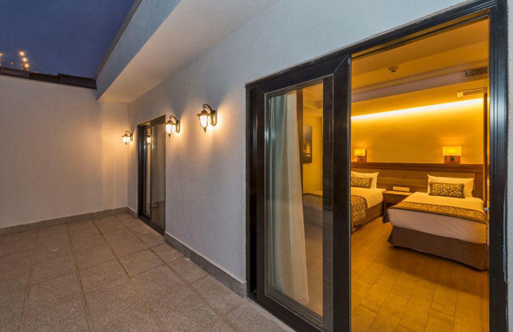 Viore Hotel Estambul Exterior foto